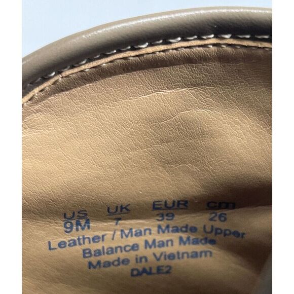 Franco Sarto Size 9 Taupe Suede Lazer Cut Ankle Booties Cut Out Block Heel - Picture 3 of 12